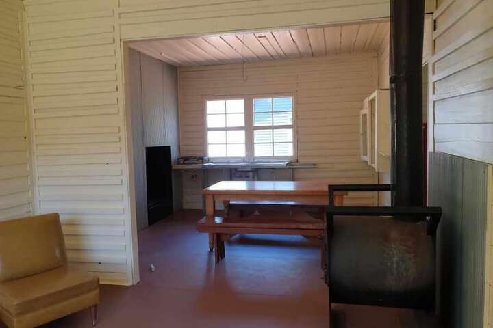 Room 7 of 17