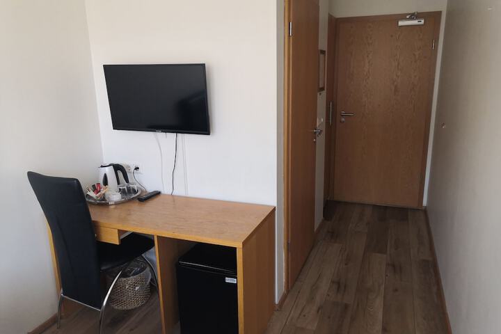 Room 30 of 88