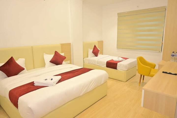 Room 20 of 36