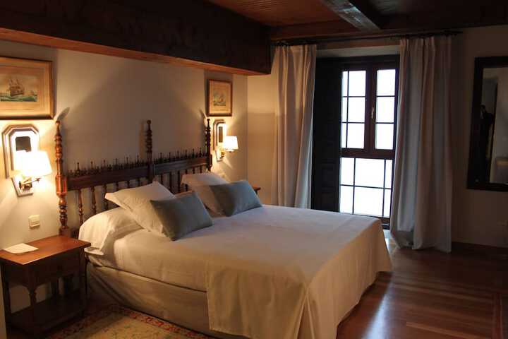 Room 7 of 119