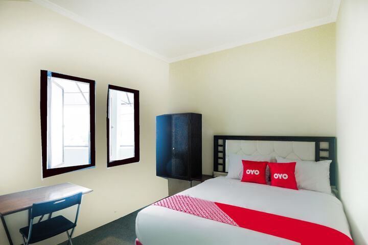 Room 8 of 24