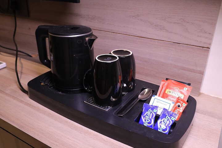 Breakfast/Coffee Service 10 of 27