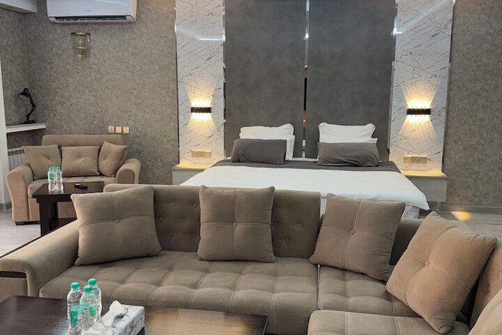 Room 29 of 68