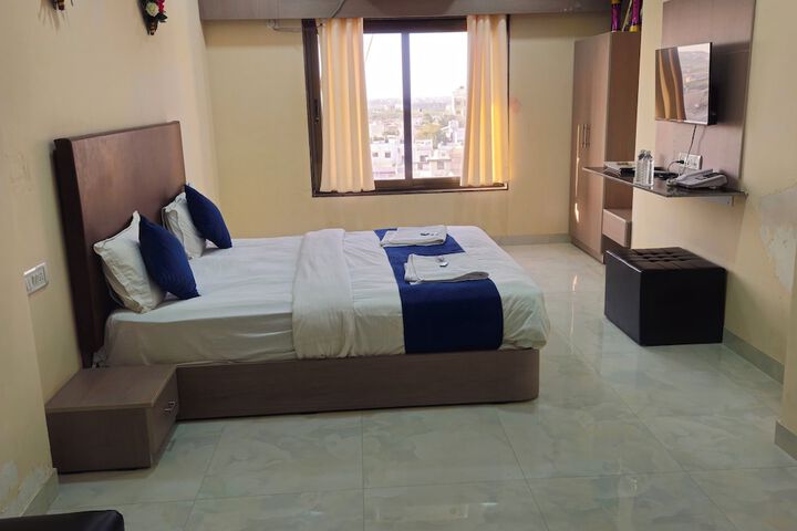 Room 12 of 58