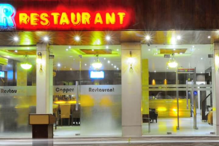 Hotel The Raj New Delhi