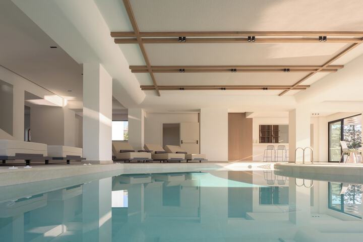 Pool 173 of 357