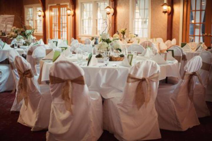 Ballroom/Hall 48 of 65