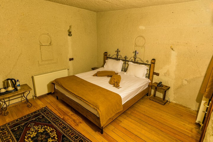 Room 17 of 179