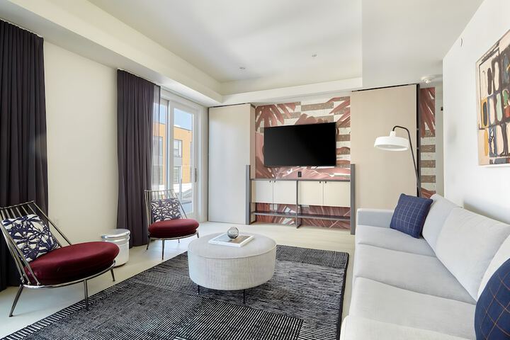 Room 22 of 47
