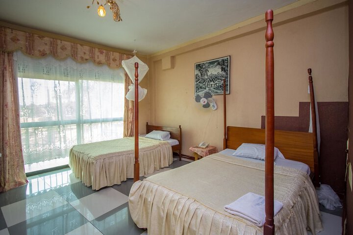 Room 10 of 35