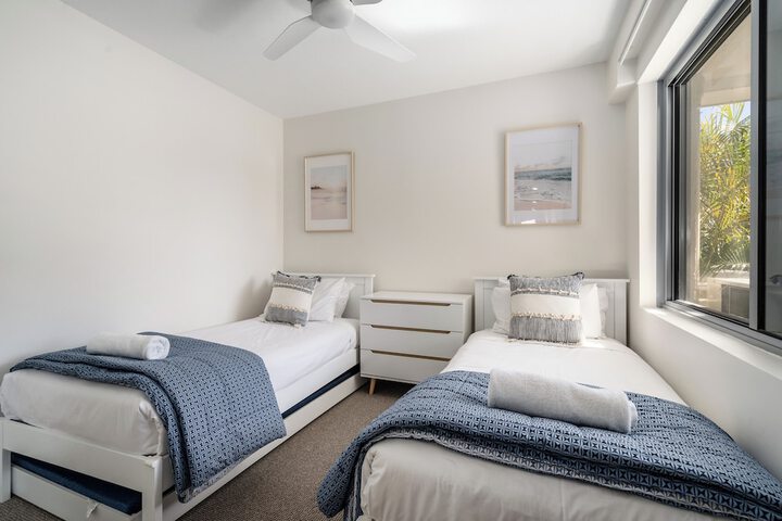 Room 25 of 191