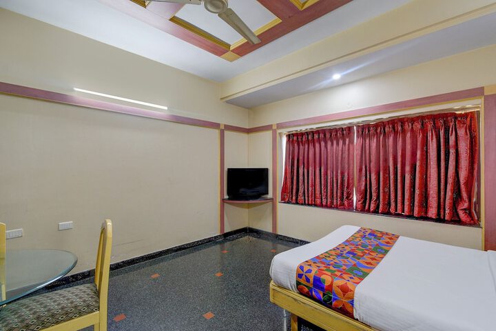 Room 14 of 39