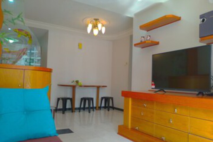 Room 18 of 33