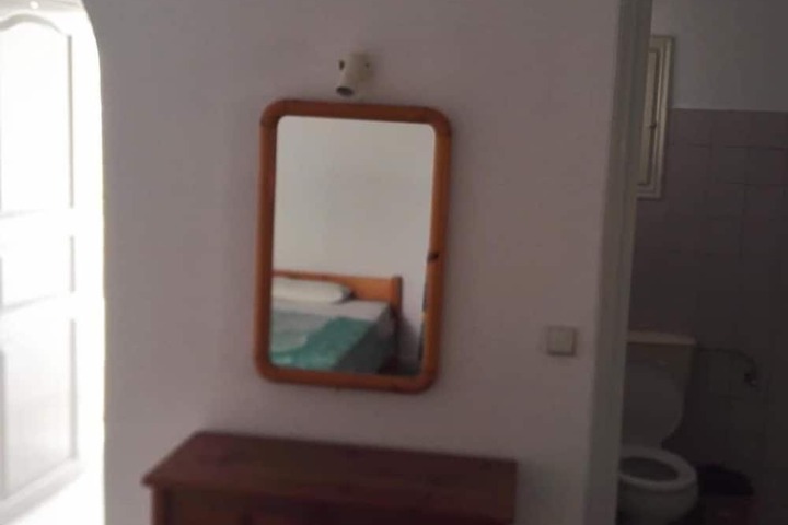 Room 7 of 10