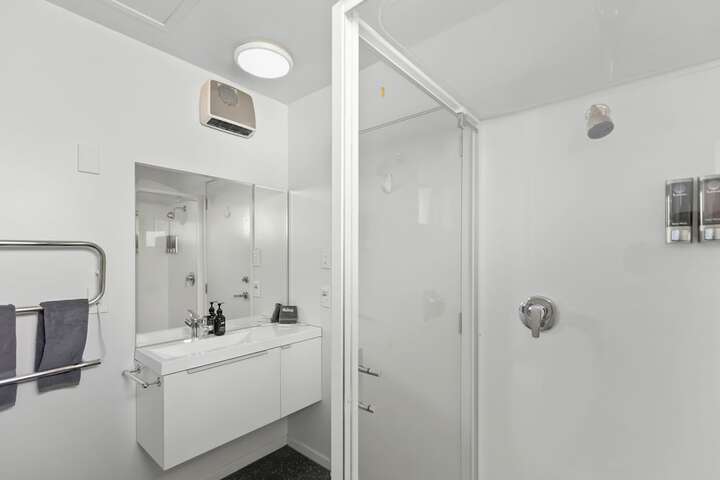 Room 46 of 79