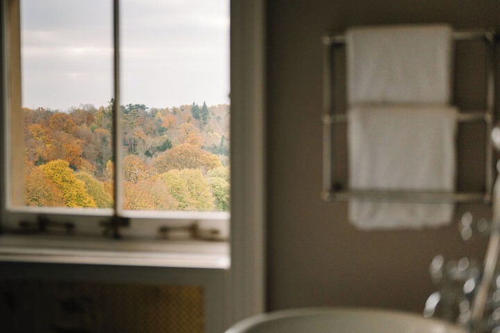 Room 86 of 189