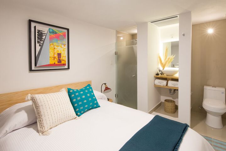 Room 10 of 79