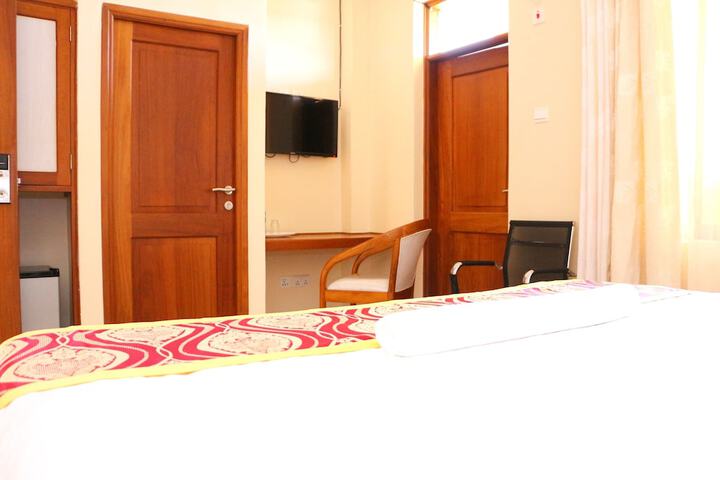 Room 6 of 26