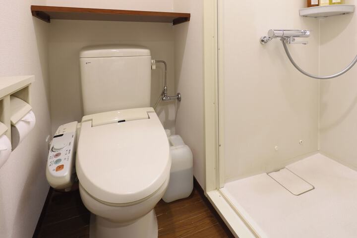 Room 12 of 75