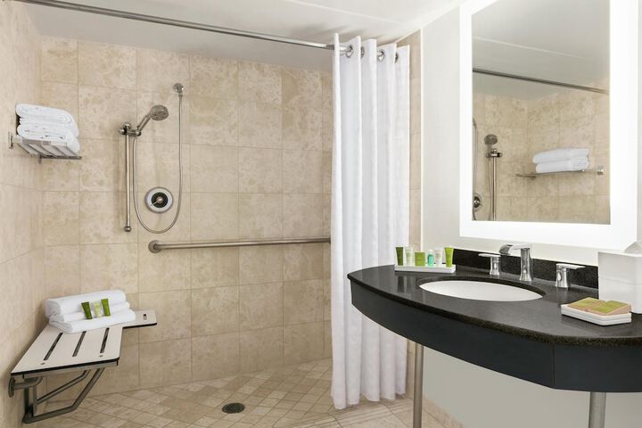 Bathroom shower