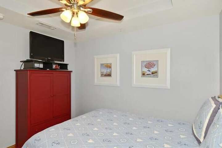 Room 10 of 90