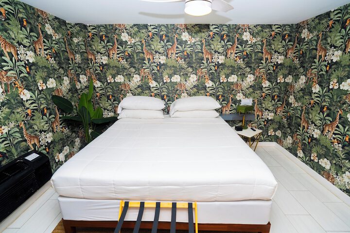Room 74 of 111