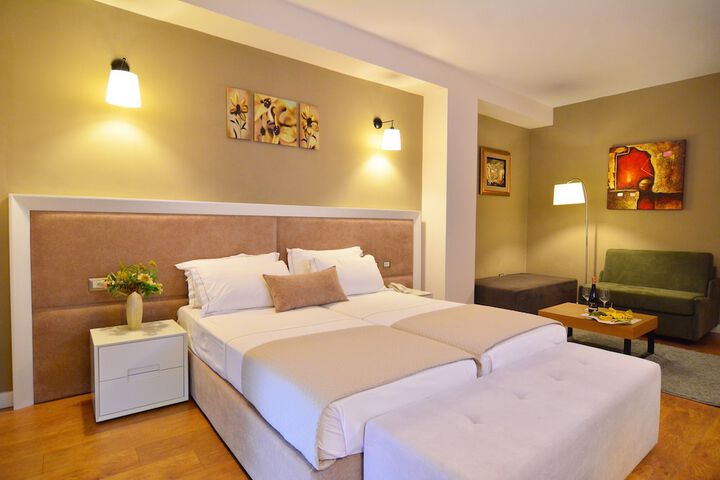 Room 20 of 86