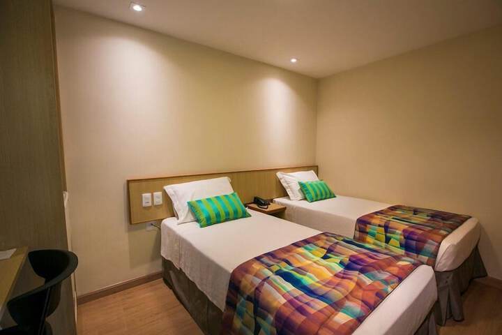 Room 5 of 23