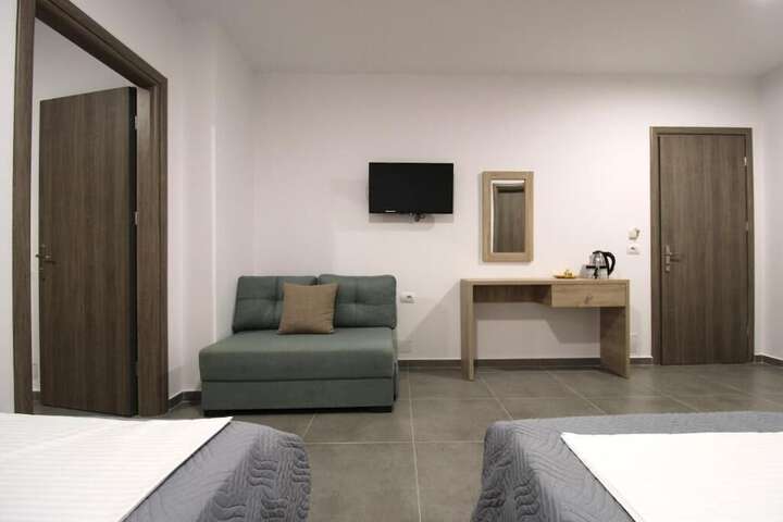 Room 22 of 86