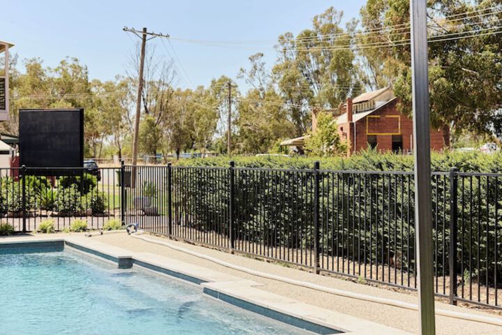 Pool 79 of 89