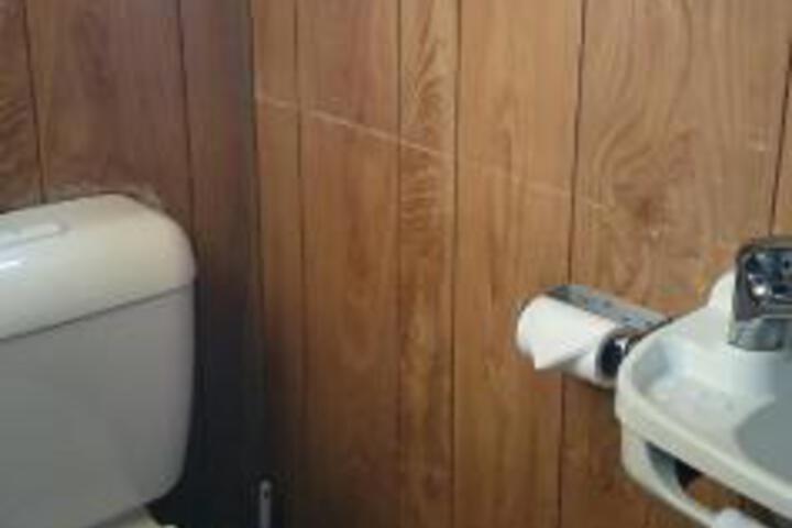 Room 127 of 161