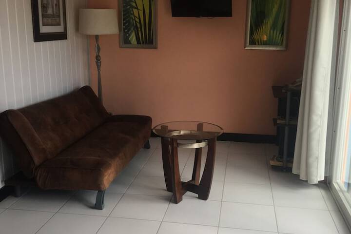 Room 26 of 93