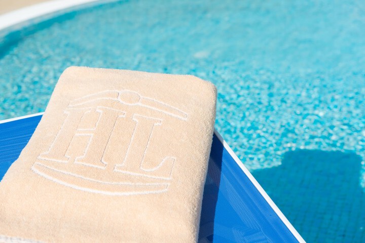 Hotel Pool