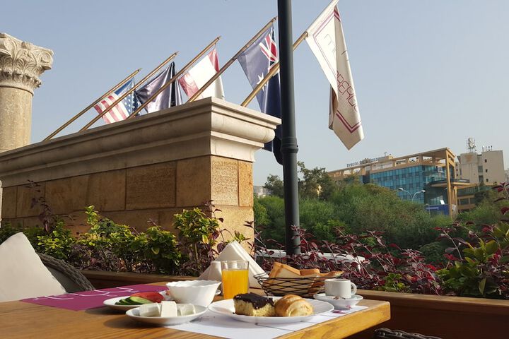 Breakfast/Coffee Service 79 of 88