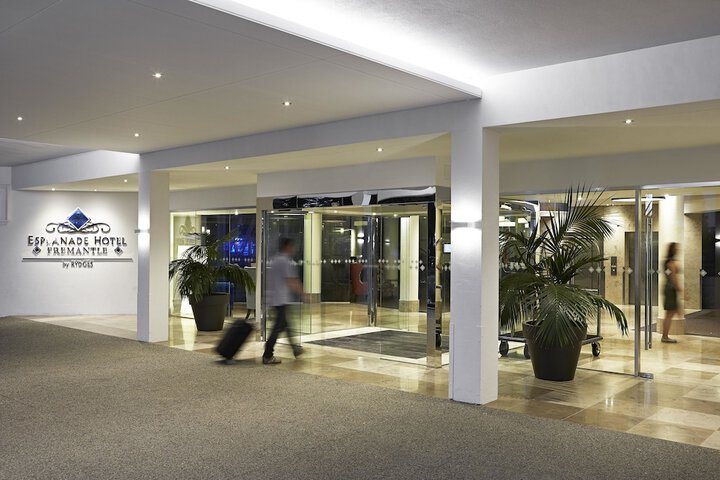 Hotel 80 of 91