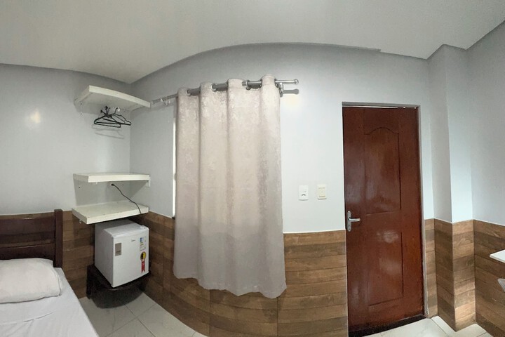 Room 20 of 60