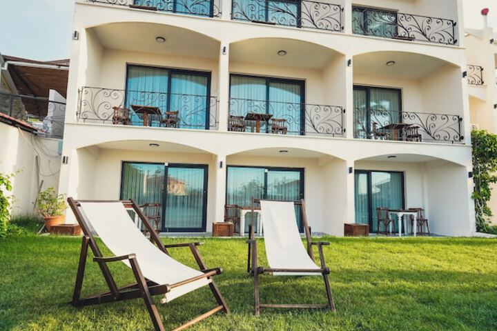 Hotel Exterior 59 of 59