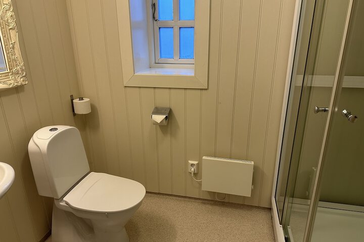 Room 38 of 68