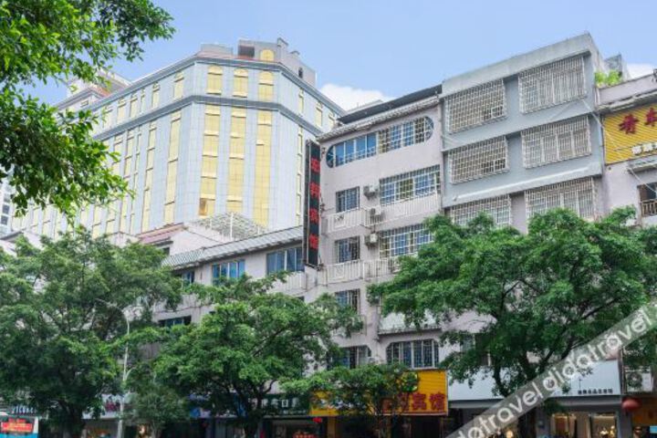 Hotel 6 of 32