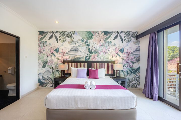 Room 10 of 53