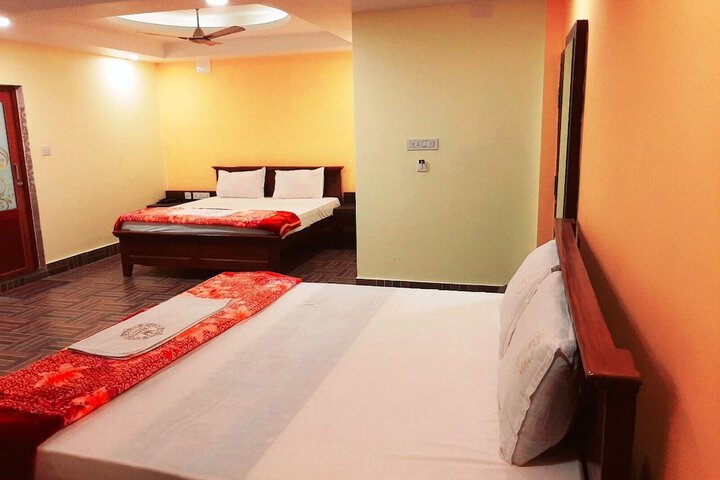 Room 6 of 31