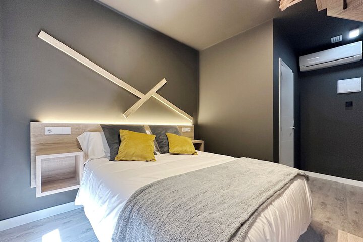 Room 43 of 84