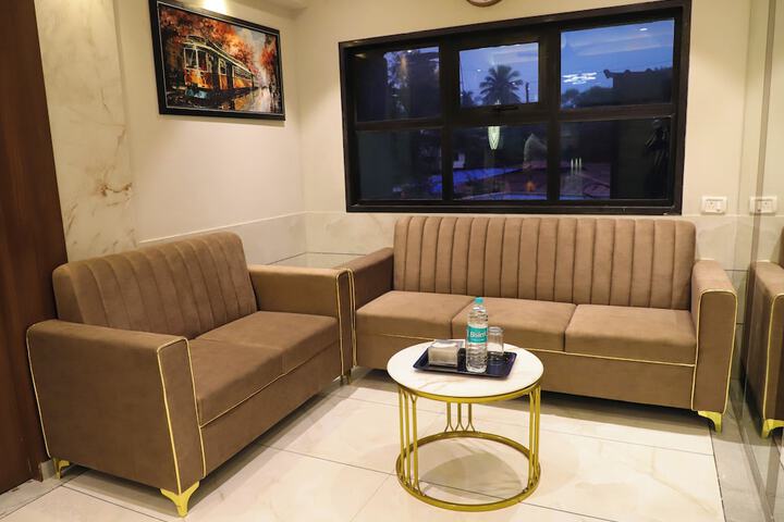 Hotel 7 of 28