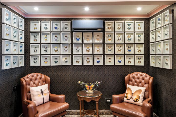 Lounge 60 of 81