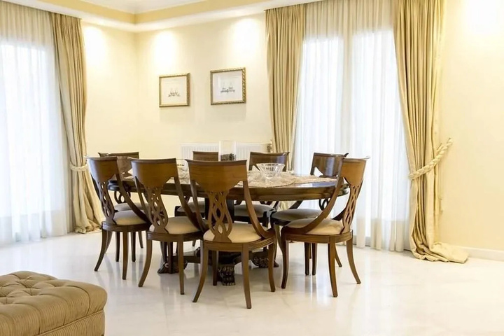 Dining 6 of 6