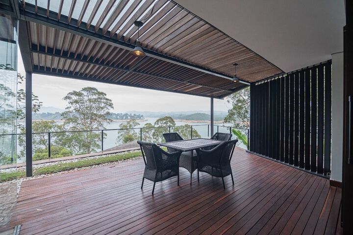 Terrace/Patio 100 of 184