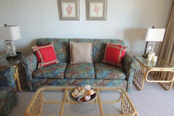 Room 12 of 35