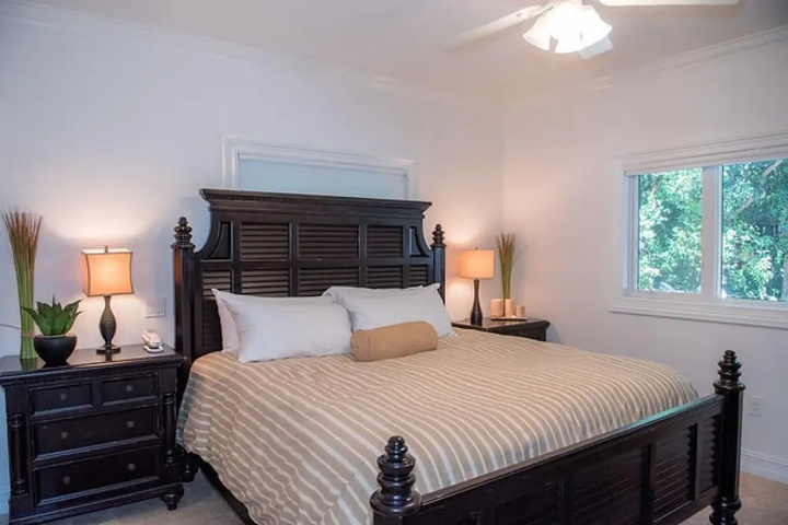 Room 5 of 26
