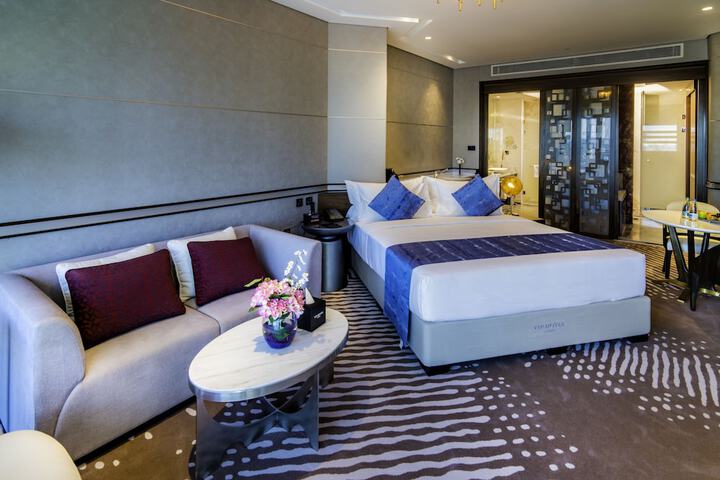 Room 21 of 67