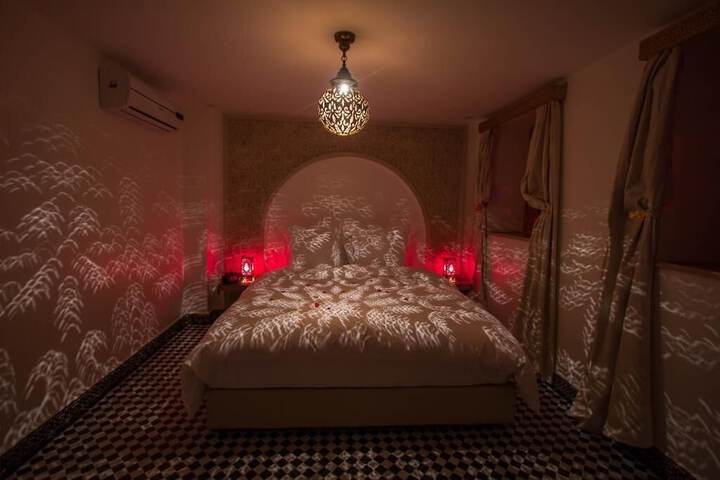 Room 15 of 69
